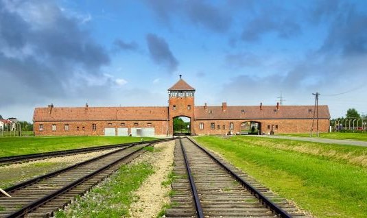 O campo de concentração em Birkenau